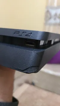 PlayStation 4 Slim 1tb