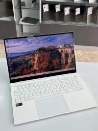 LAPTOP SAMSUNG GALAXY BOOK PRO ULTRA 7 155H 16GB RAM 512GB SSD ECRAN 15.6" FHD AMOLED CYCLE 06 