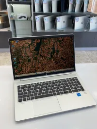 LAPTOP HP PROBOOK 450 G10 I5-1335U 16GB RAM 256GB SSD ECRAN 15.6" FHD 