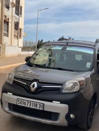 سيارات-renault-kangoo-2018-قديل-وهران-الجزائر