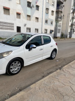 voitures-peugeot-207-plus-2013-didouche-mourad-constantine-algerie