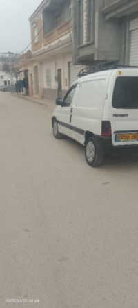 voitures-peugeot-partner-1998-origin-ras-el-aioun-batna-algerie