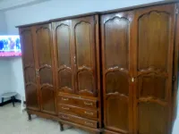 خزانة ملابس