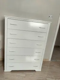 Commode 