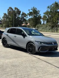 Volkswagen Golf 8 2025 R Black Edition 