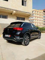 voitures-volkswagen-t-roc-2021-active-bouira-algerie