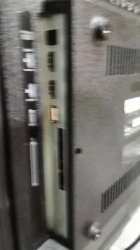 Télévision stream 43 pouce smart cassé 