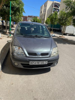 voitures-renault-scenic-2000-algerie