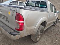 السيارات-النفعية-toyota-hilux-2012-برج-بوعريريج-الجزائر