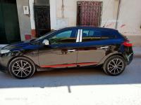سيارات-renault-megane-3-2013-play-بريش-أم-البواقي-الجزائر