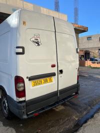 عربة-نقل-renault-master-2008-واقنون-تيزي-وزو-الجزائر