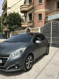 سيارات-peugeot-208-2018-allure-facelift-قسنطينة-الجزائر