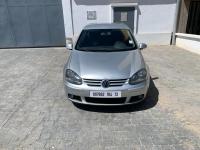 سيارات-volkswagen-golf-5-2004-شتوان-تلمسان-الجزائر
