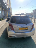 voitures-toyota-yaris-2012-bordj-el-kiffan-alger-algerie