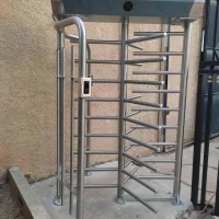 tourniquet pleine hauteur