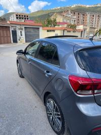سيارات-kia-rio-2018-ex-ذراع-بن-خدة-تيزي-وزو-الجزائر