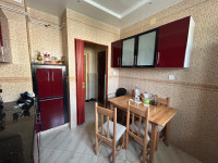 appartement-vente-f4-alger-les-eucalyptus-algerie