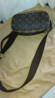 cabas-hommes-et-sac-banane-louis-vuitton-original-alger-centre-algerie