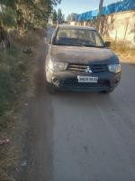 pickup-mitsubishi-l200-2011-doube-cabine-evolution-chebli-blida-algerie