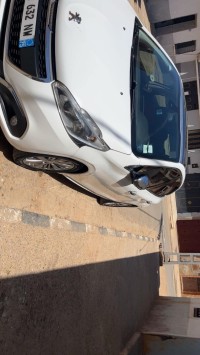 سيارات-peugeot-208-2018-allure-عين-الاربعاء-تيموشنت-الجزائر