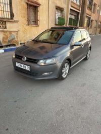 سيارات-volkswagen-polo-2013-black-et-silver-بودواو-بومرداس-الجزائر