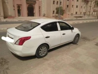 Nissan Sunny 2015 Acenta