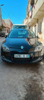 moyenne-berline-renault-megane-3-2011-es-senia-oran-algerie