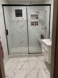 Cabine de douche 