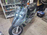 motos-scooters-mbk-booster-tebessa-algerie