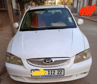 voitures-hyundai-accent-2012-algerie