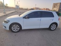 سيارات-volkswagen-golf-7-2017-حد-الصحاري-الجلفة-الجزائر