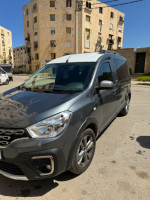 automobiles-renault-kangoo-2024-stepway-reghaia-alger-algerie