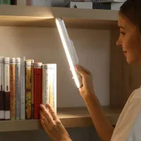 Baseus LED Lampe de Bureau Magnétique Lampe de Table Armoire Lumière USB Rechargeable 