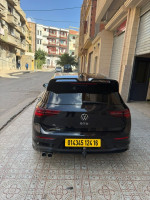 voitures-volkswagen-golf-8-2024-gtd-setif-algerie