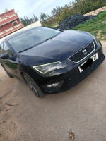 moyenne-berline-seat-leon-2017-fr15-mostaganem-algerie