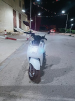 motos-et-scooters-sym-tonik-110-cc-2022-algerie