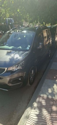 cars-peugeot-partner-2021-rifter-merouana-batna-algeria