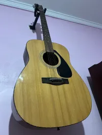 Guitare Acoustique Folk Yamah F-310