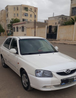 voitures-hyundai-accent-2012-gls-oum-el-adhaim-souk-ahras-algerie