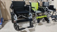 Fauteuil roulant Electrique pliable et léger