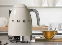 bouilloire électrique Crème SMEG