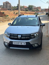 سيارات-dacia-sandero-2018-stepway-restylee-الدويرة-الجزائر