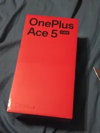 Oneplus Ace 5 racing édition