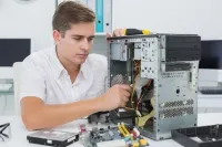 FOMATION MAINTENANCE INFORMATIQUE PC.