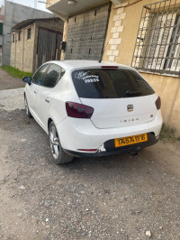 voitures-seat-ibiza-2011-loca-bordj-el-bahri-alger-algerie