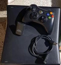 Xbox 360 FLASH + GLITCH / ~32 jeux f disque dur LIVRAISON Disponible