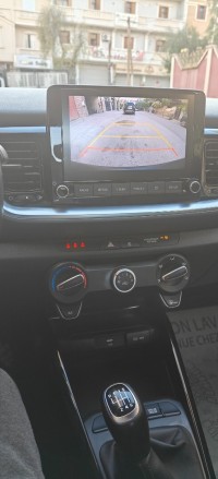 سيارات-kia-rio-2021-stonic-برج-بوعريريج-الجزائر