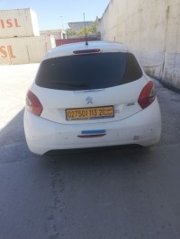 سيارات-peugeot-208-2016-allure-سكيكدة-الجزائر