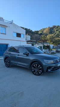 سيارات-volkswagen-tiguan-2017-r-line-القل-سكيكدة-الجزائر