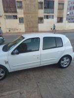 citadine-renault-clio-campus-2013-bye-oran-algerie